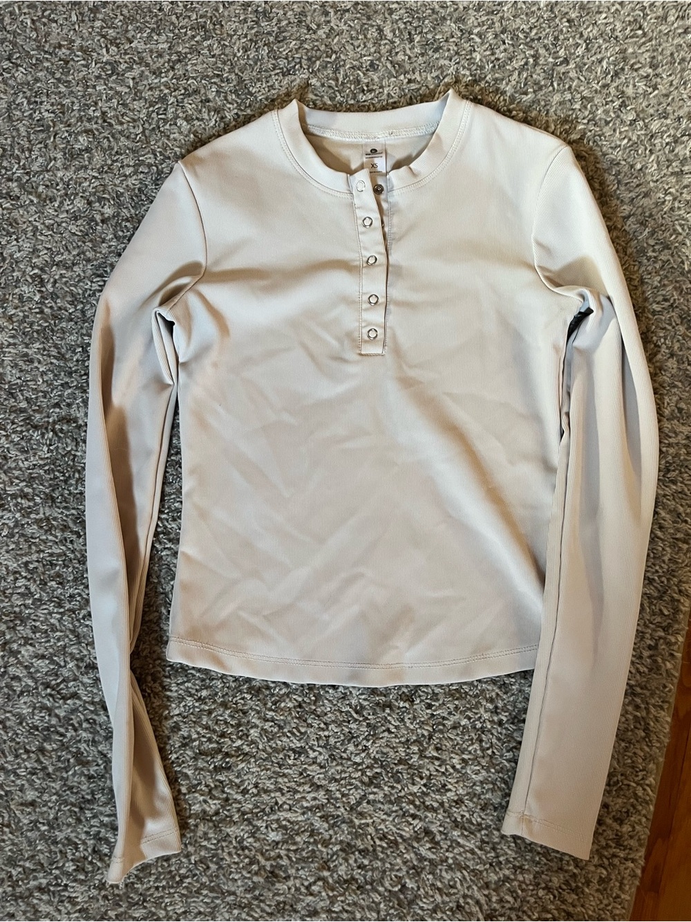 Skylar rib Henley top 90 degrees
